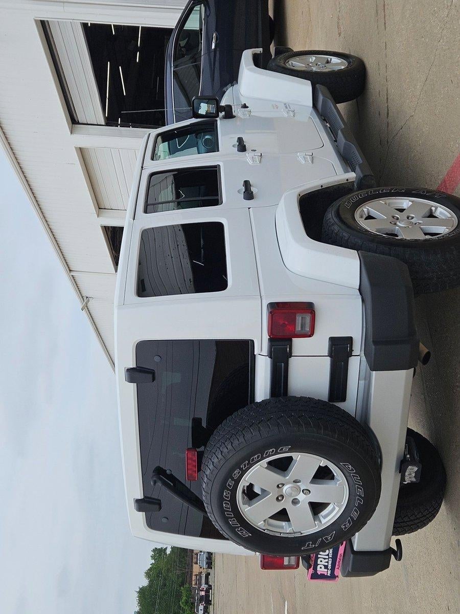 2012 Jeep Wrangler Unlimited Sahara