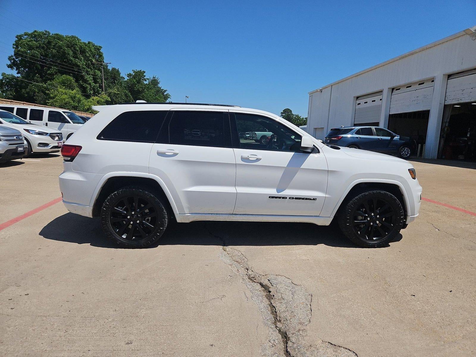 2020 Jeep Grand Cherokee Altitude 4x2