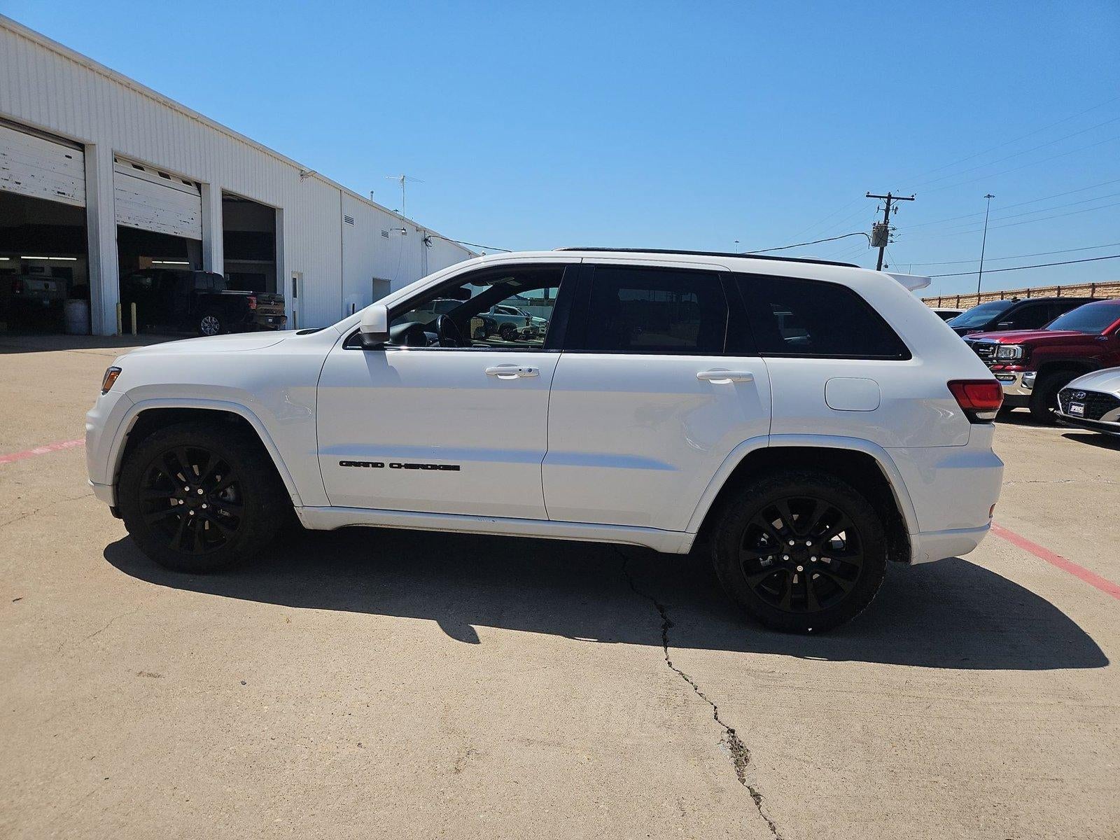 2020 Jeep Grand Cherokee Altitude 4x2