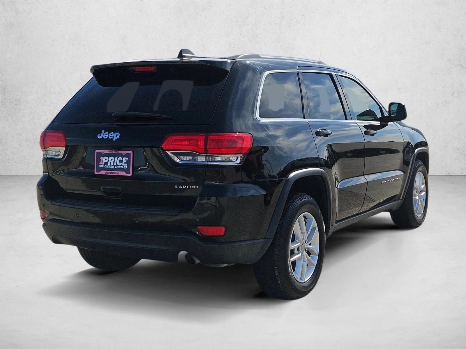 2017 Jeep Grand Cherokee Laredo