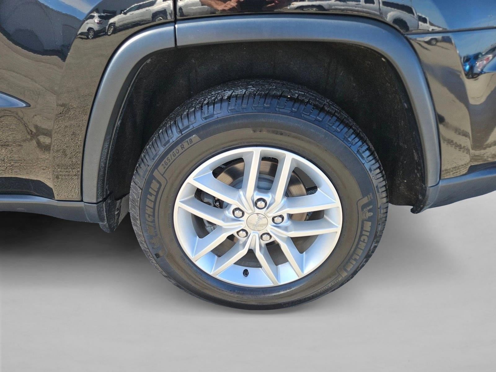 2017 Jeep Grand Cherokee Laredo