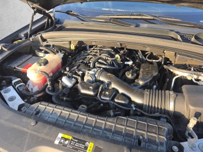 2022 Jeep Grand Cherokee L Laredo 4x2