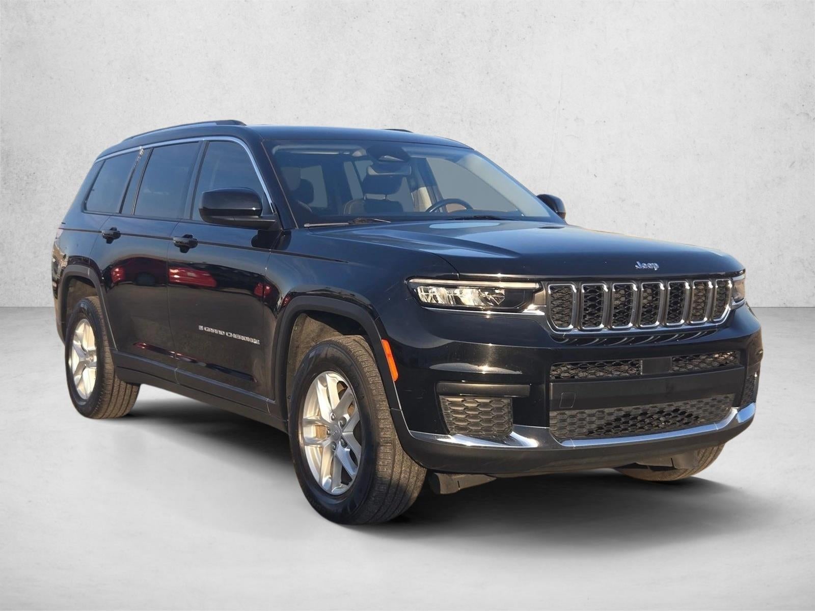 2022 Jeep Grand Cherokee L Laredo 4x2