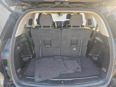 2022 Jeep Grand Cherokee L Laredo 4x2