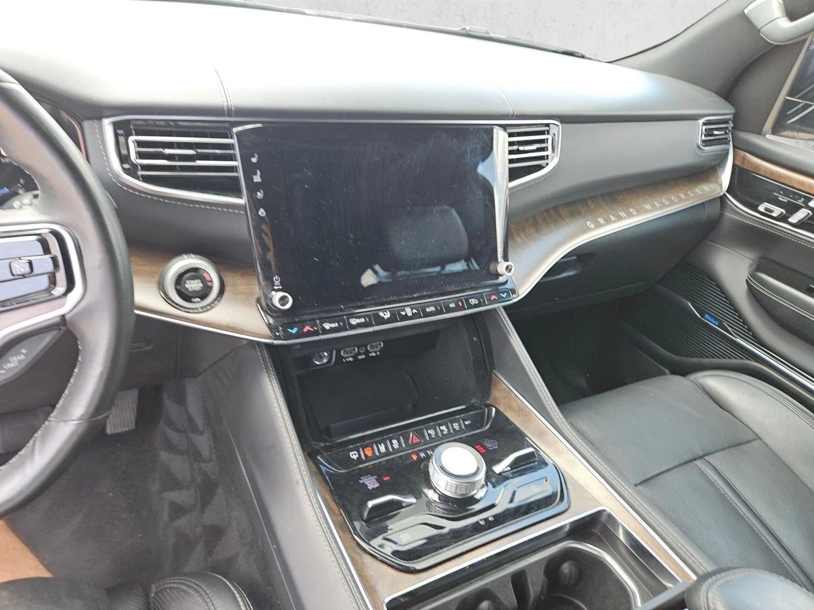 2023 Jeep Grand Wagoneer Base