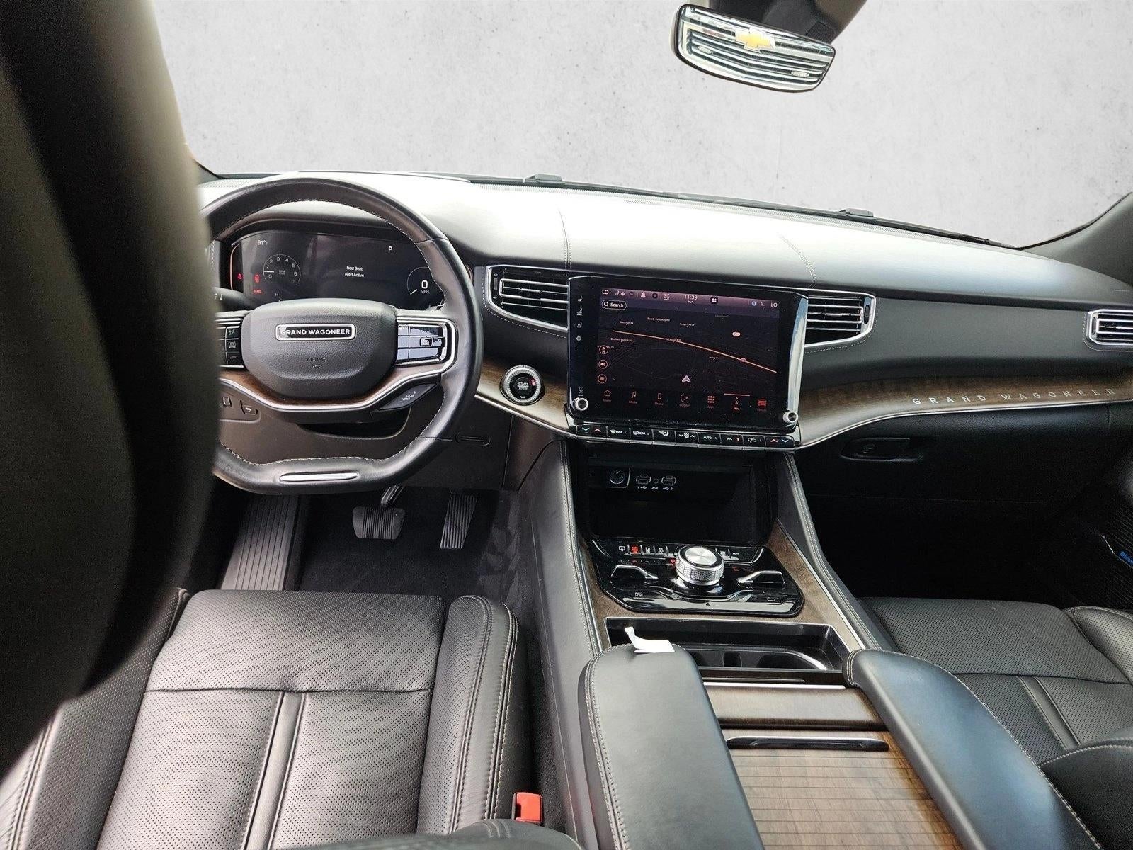 2023 Jeep Grand Wagoneer Base