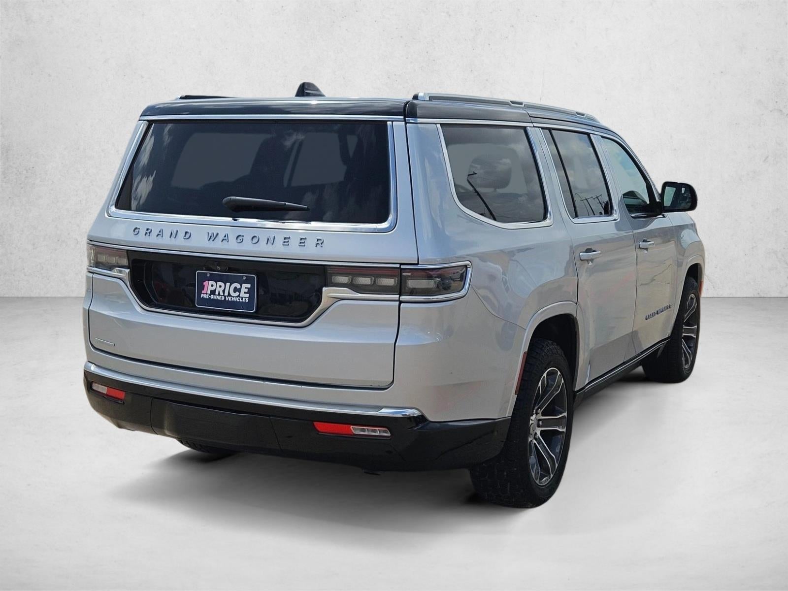 2023 Jeep Grand Wagoneer Base