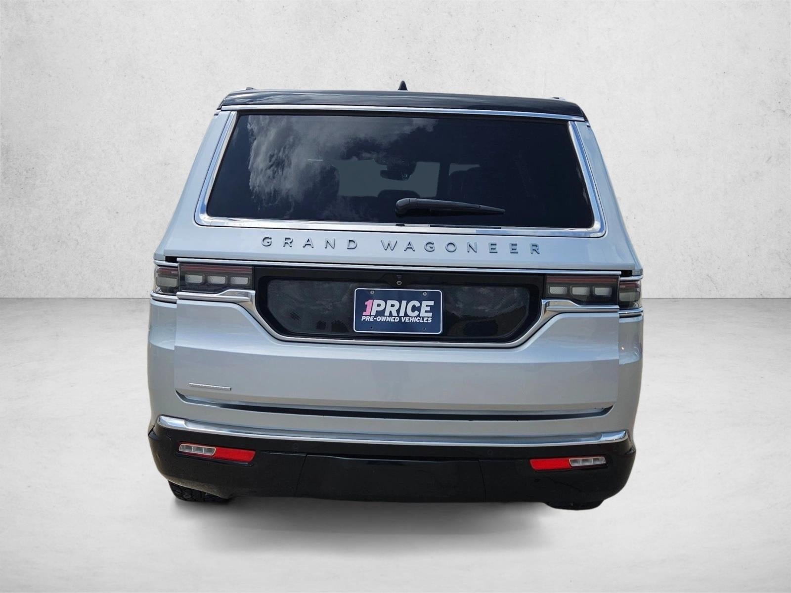2023 Jeep Grand Wagoneer Base