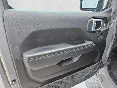 2022 Jeep Gladiator Overland