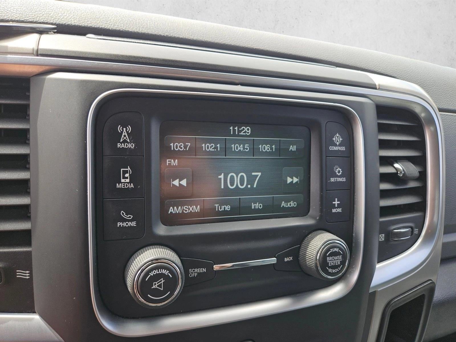2016 RAM 1500 SLT