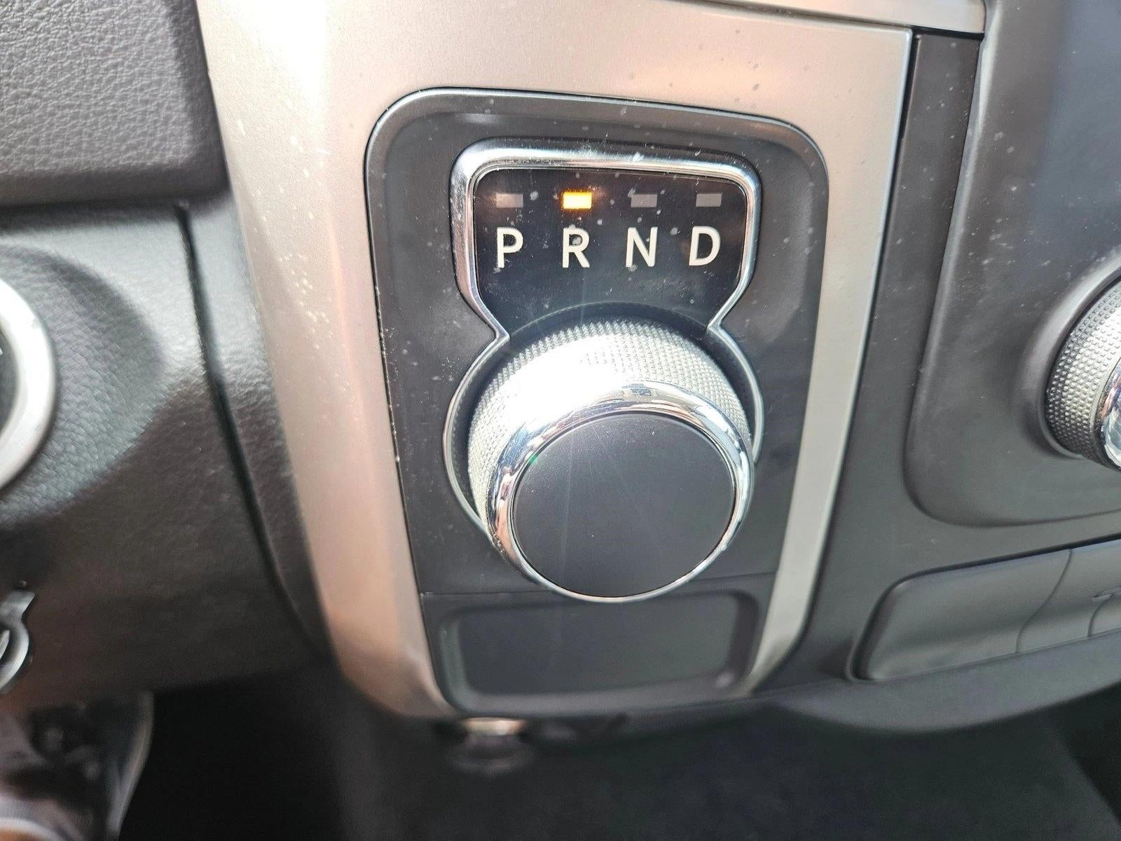 2016 RAM 1500 SLT