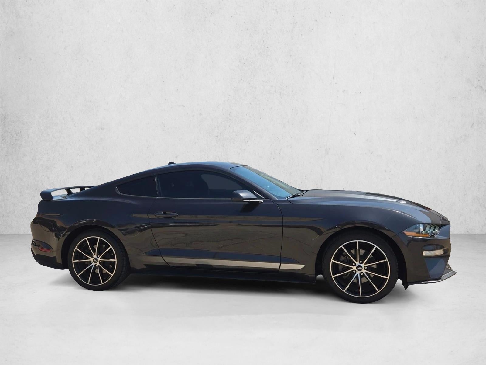 2022 Ford Mustang EcoBoost Fastback