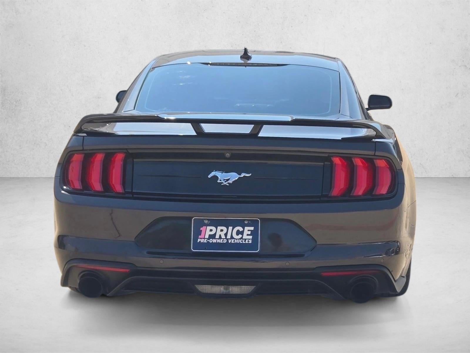 2022 Ford Mustang EcoBoost Fastback