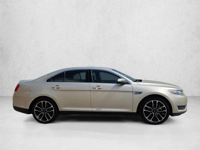2018 Ford Taurus SEL