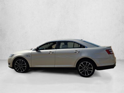 2018 Ford Taurus SEL