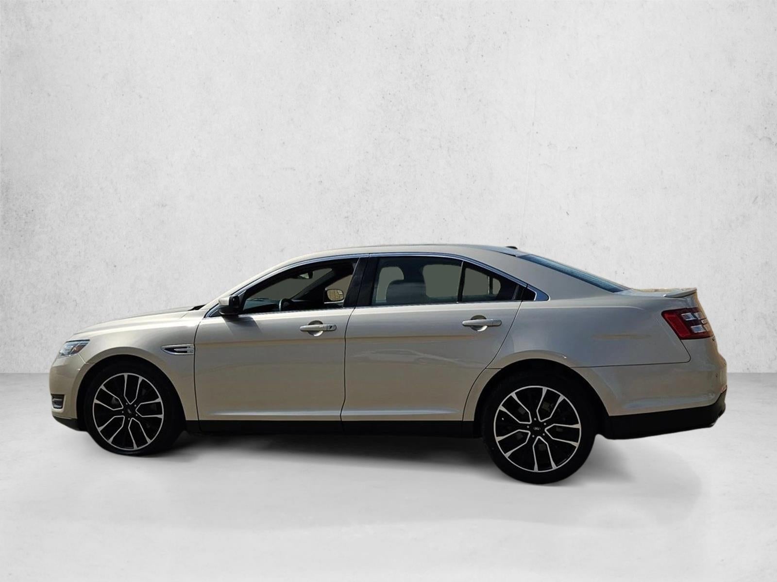2018 Ford Taurus SEL