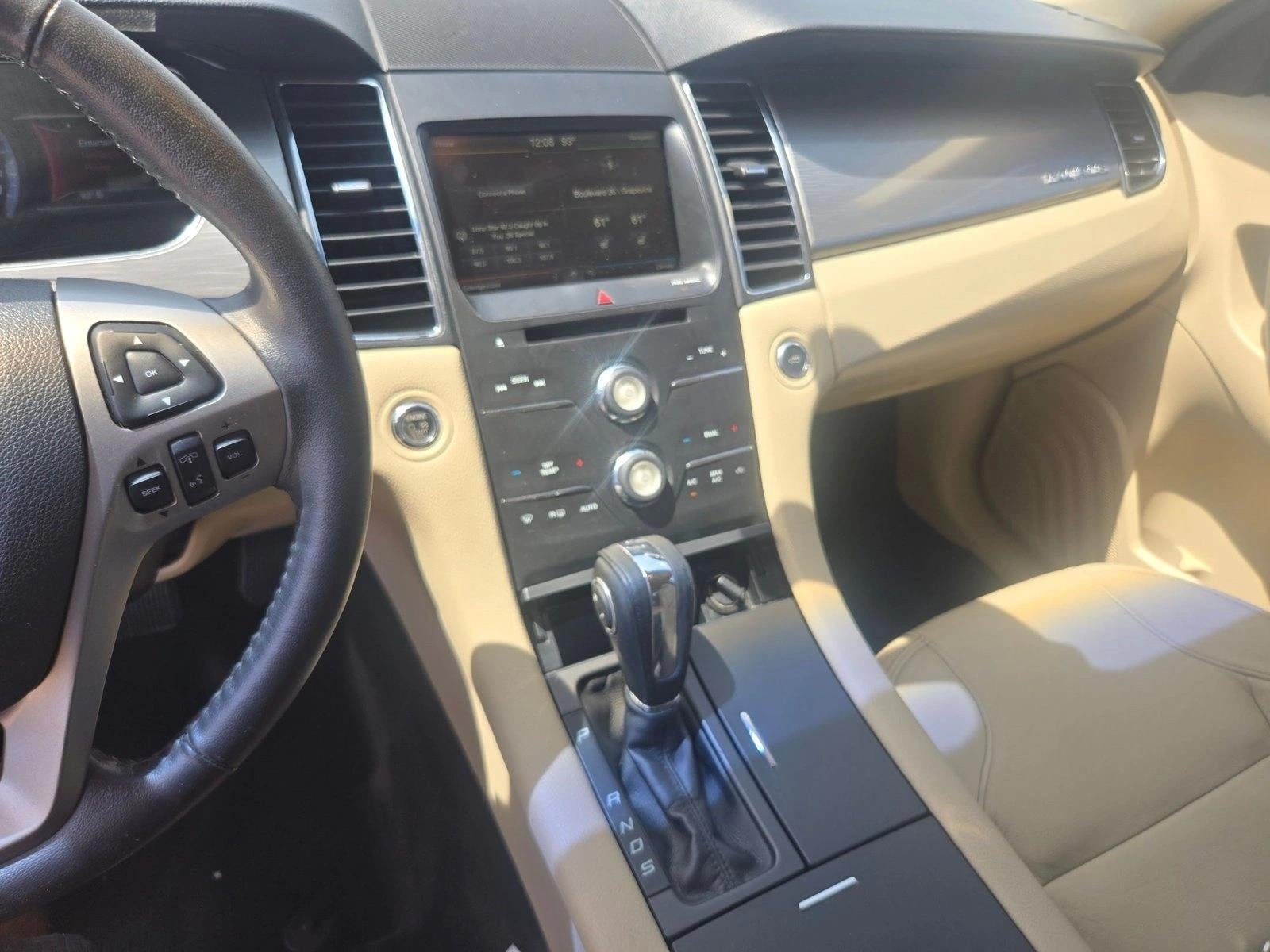 2015 Ford Taurus SEL
