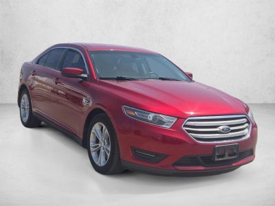 2015 Ford Taurus SEL