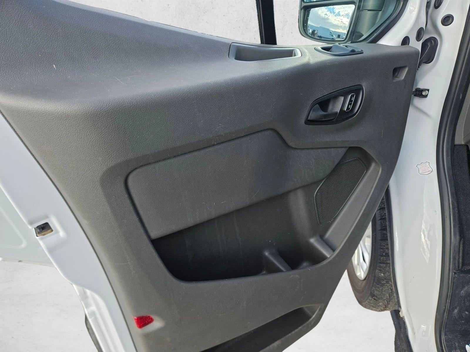 2023 Ford Transit Passenger Wagon XL