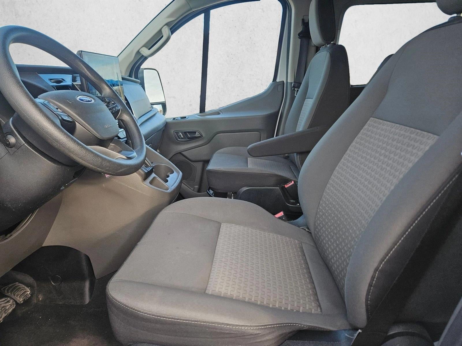 2023 Ford Transit Passenger Wagon XL