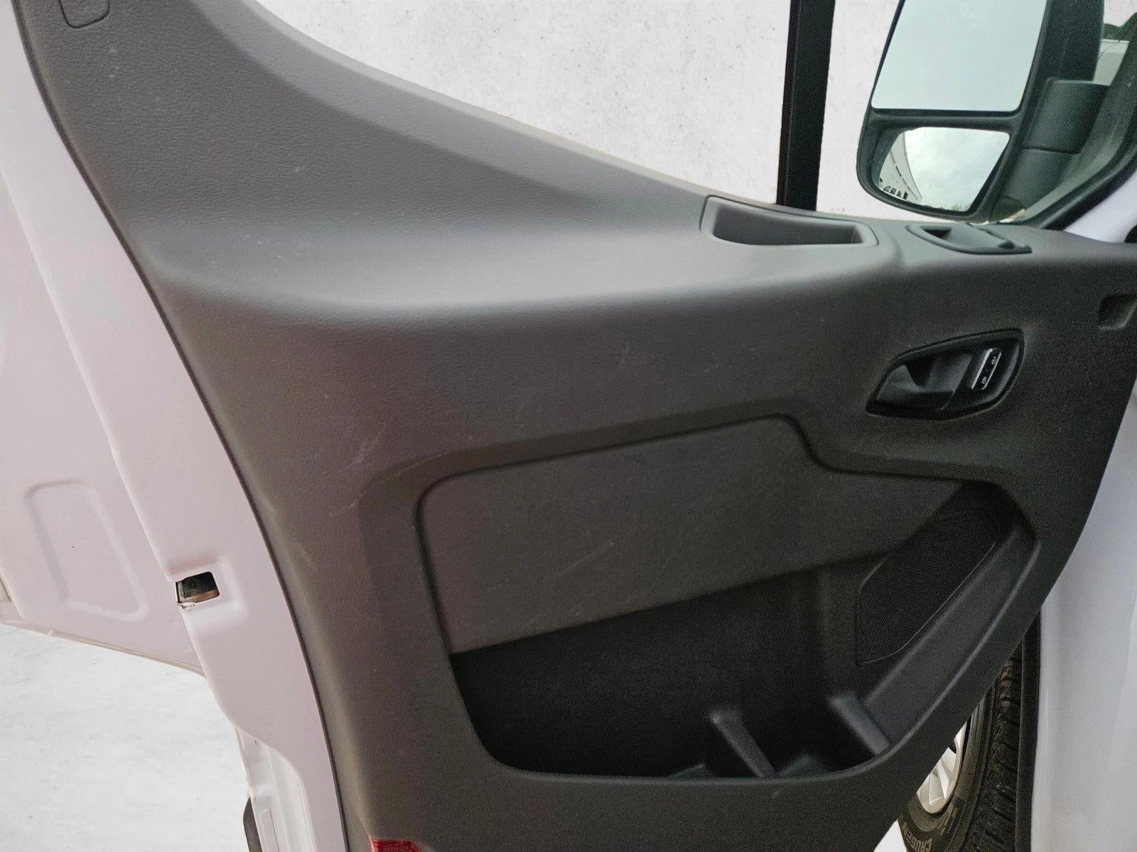 2024 Ford Transit Passenger Wagon XL