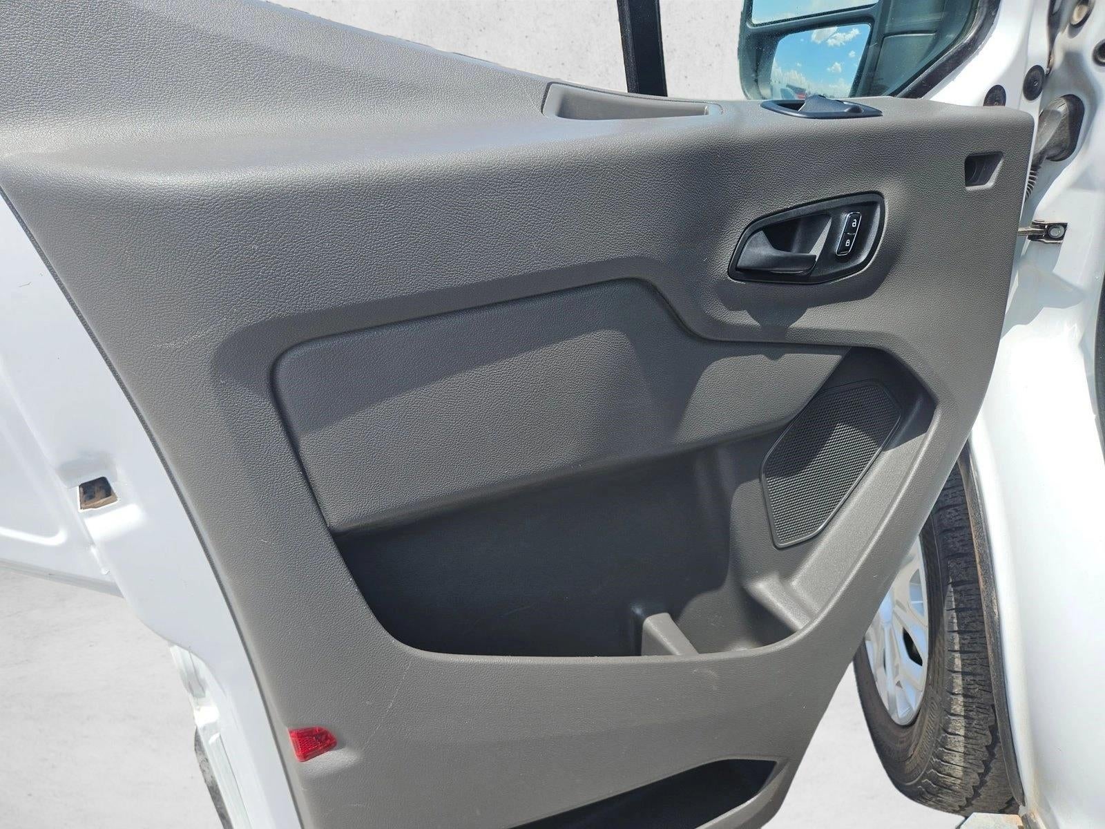 2025 Ford Transit Cargo Van Base