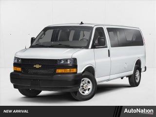 2025 Chevrolet Express Passenger 1LT