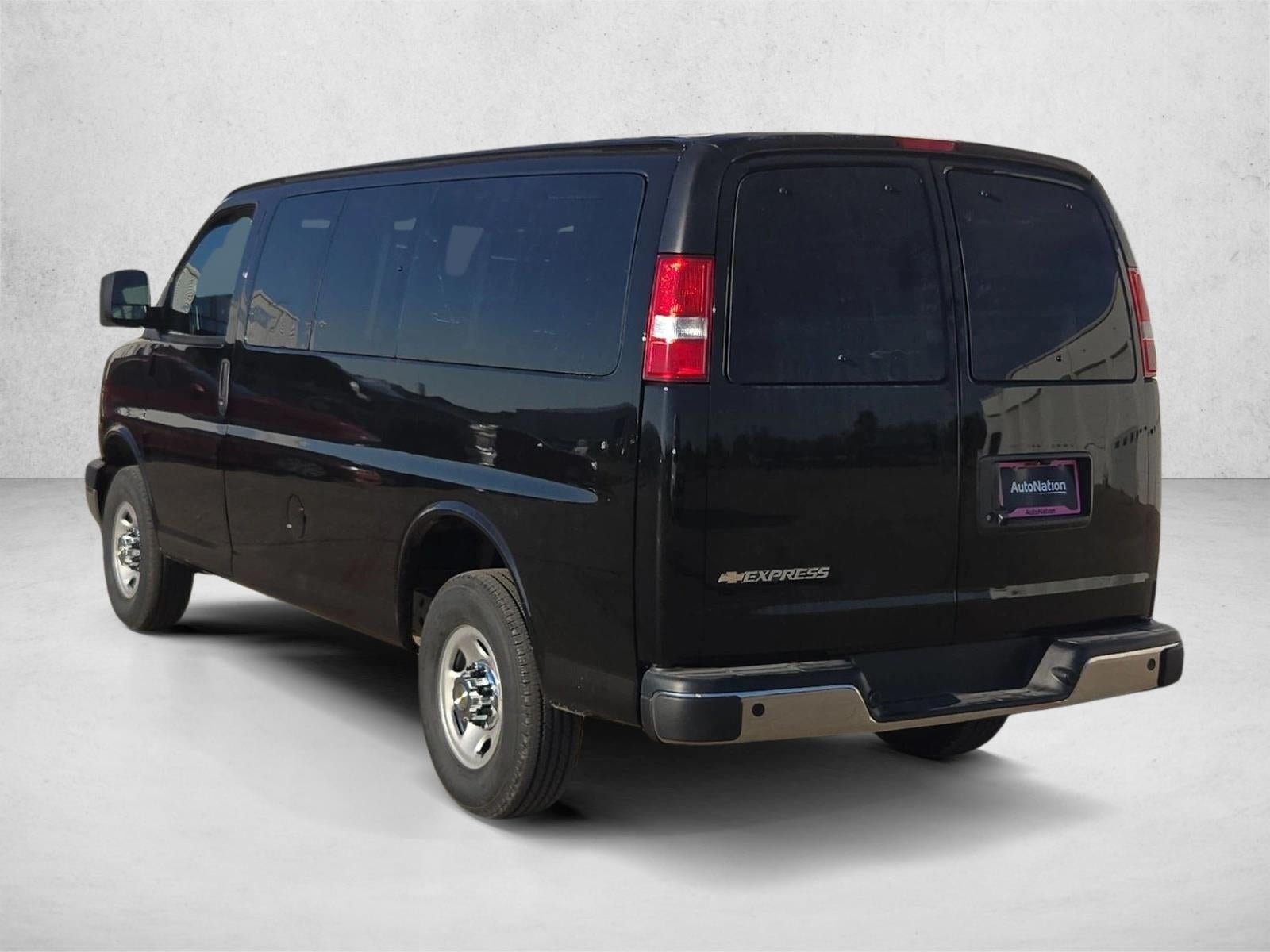 2027 Chevrolet Express Passenger LT