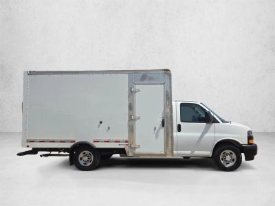 2021 Chevrolet Express Cutaway 3500 Base