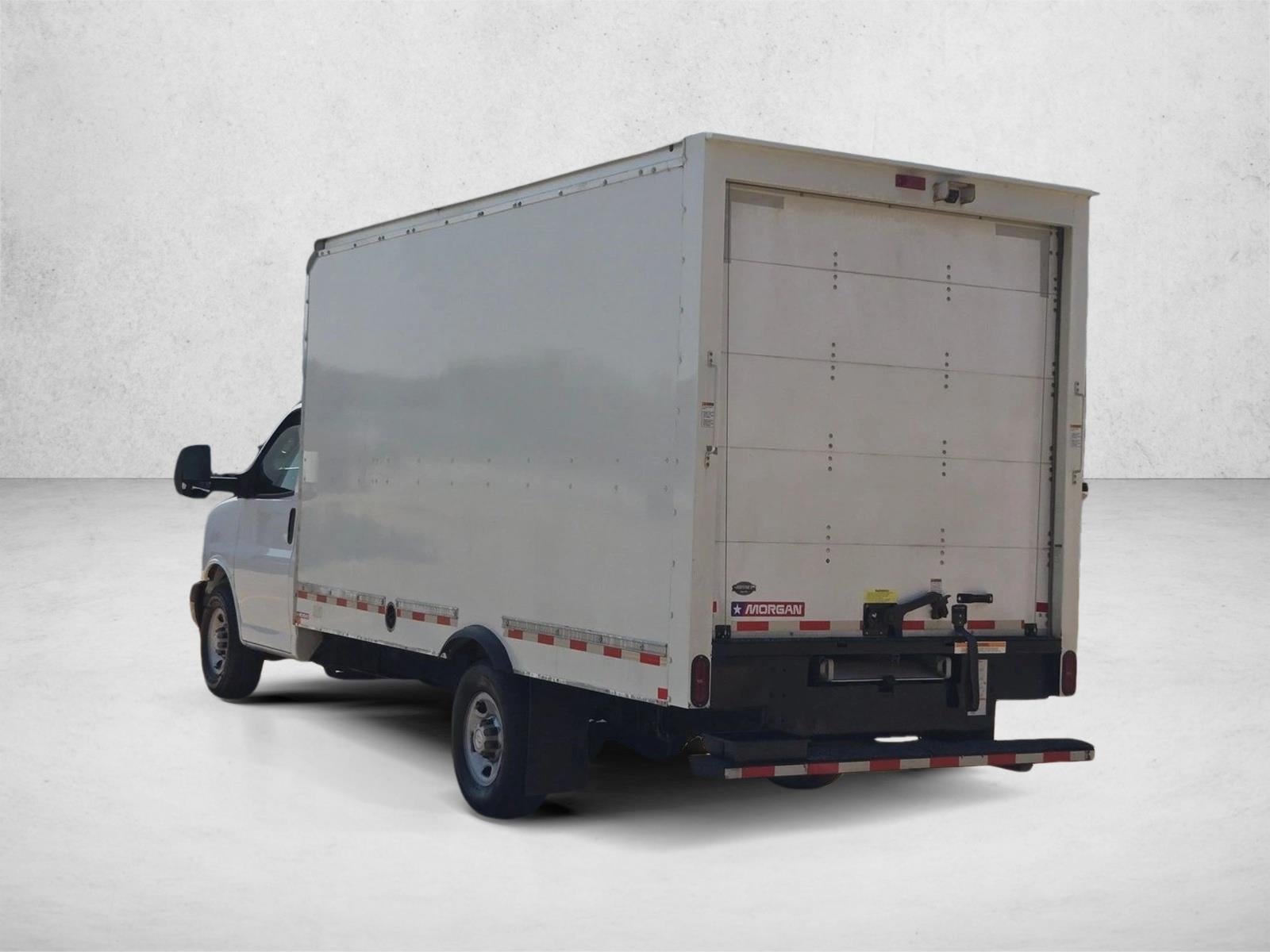 2021 Chevrolet Express Cutaway 3500 Base