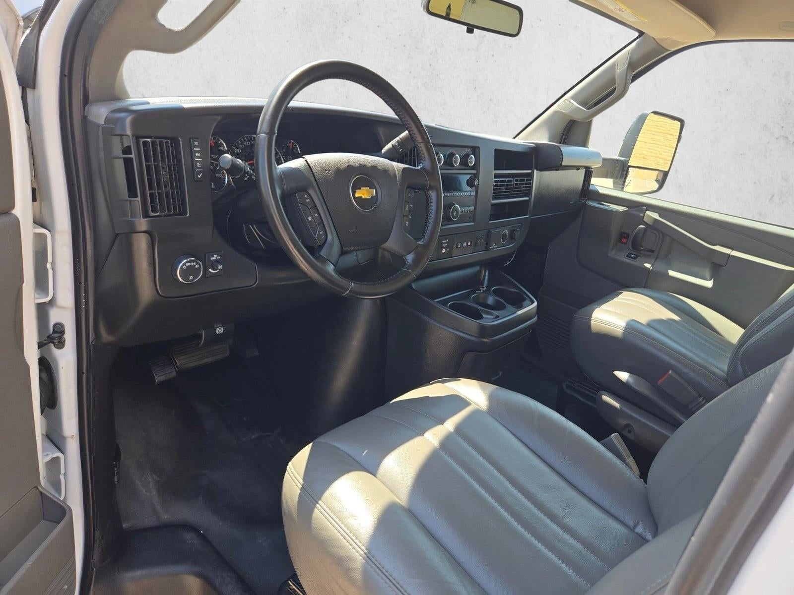 2021 Chevrolet Express Cutaway 3500 Base