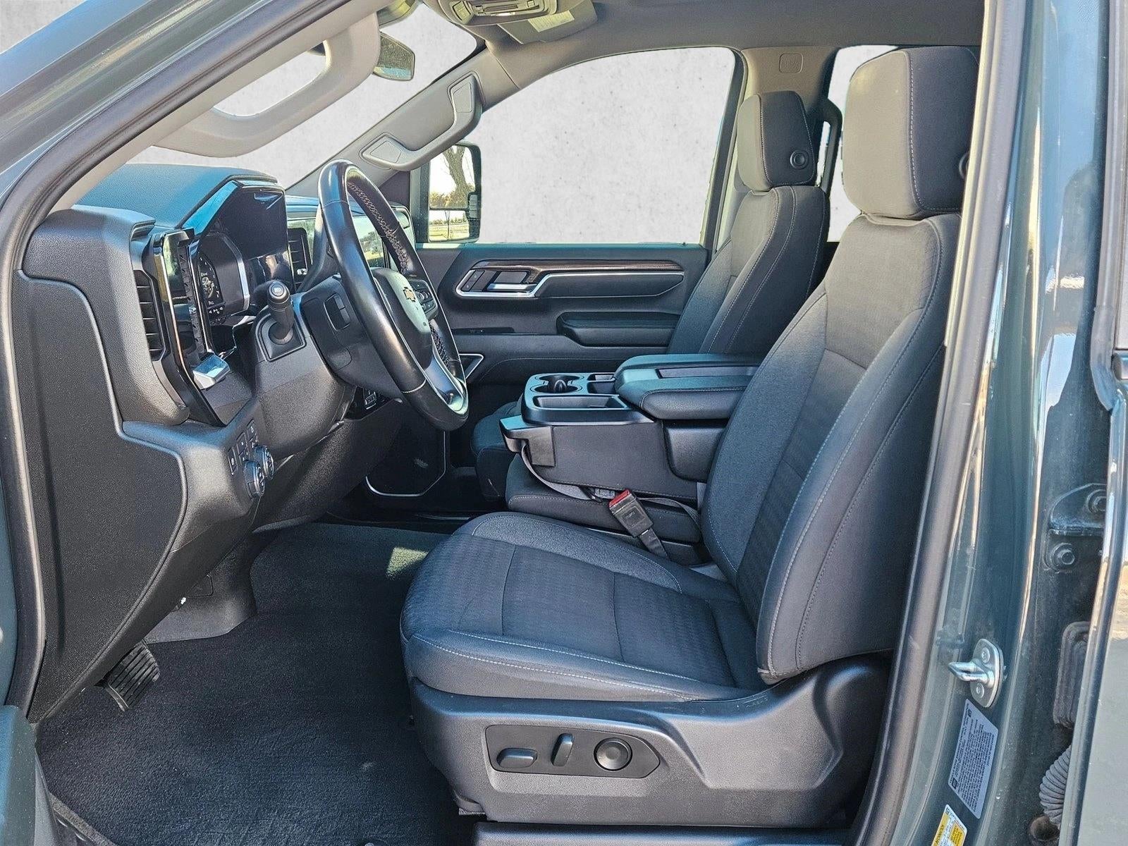 2025 Chevrolet Silverado 3500 HD LT