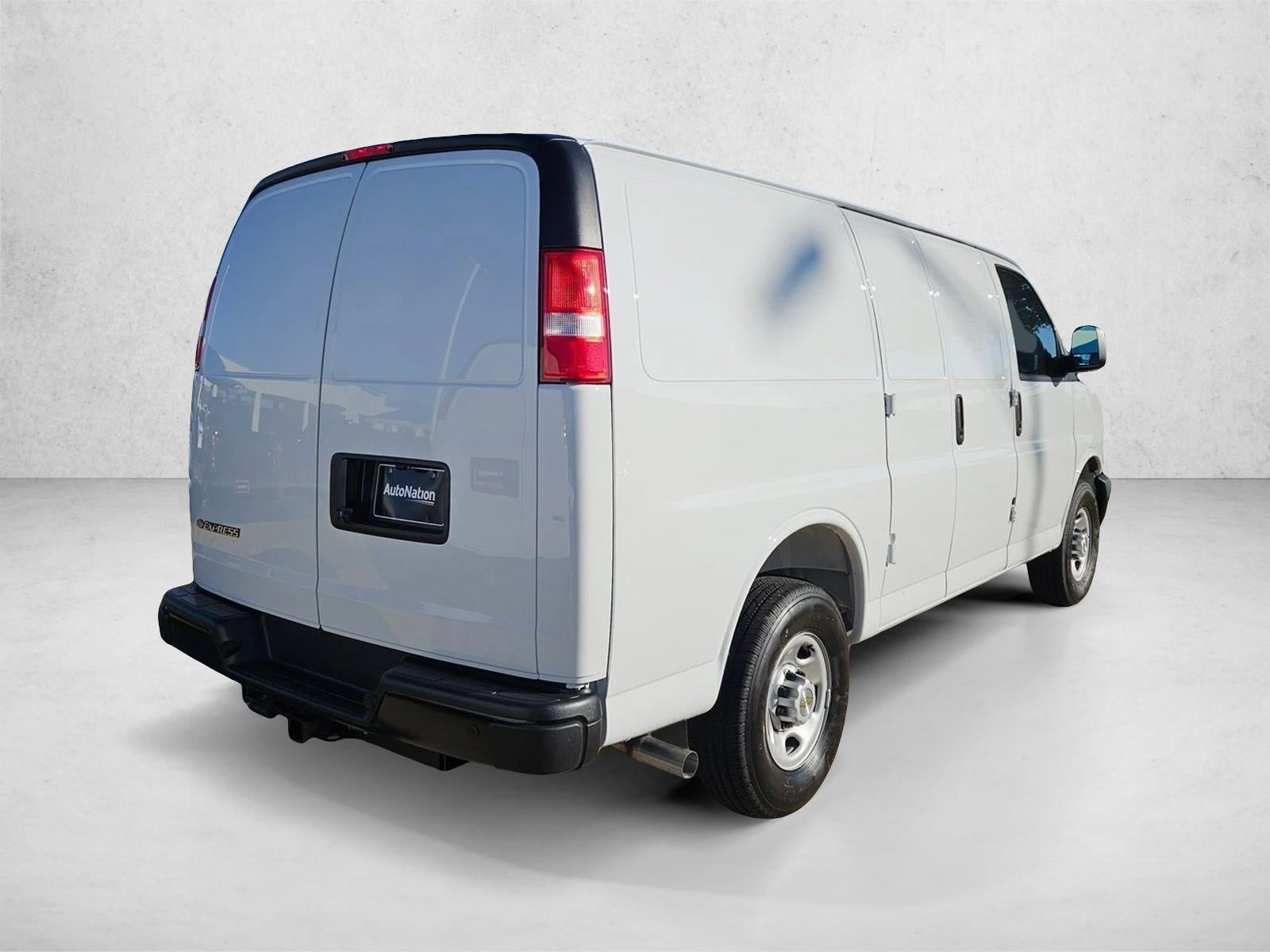 2025 Chevrolet Express Cargo 2500 Base