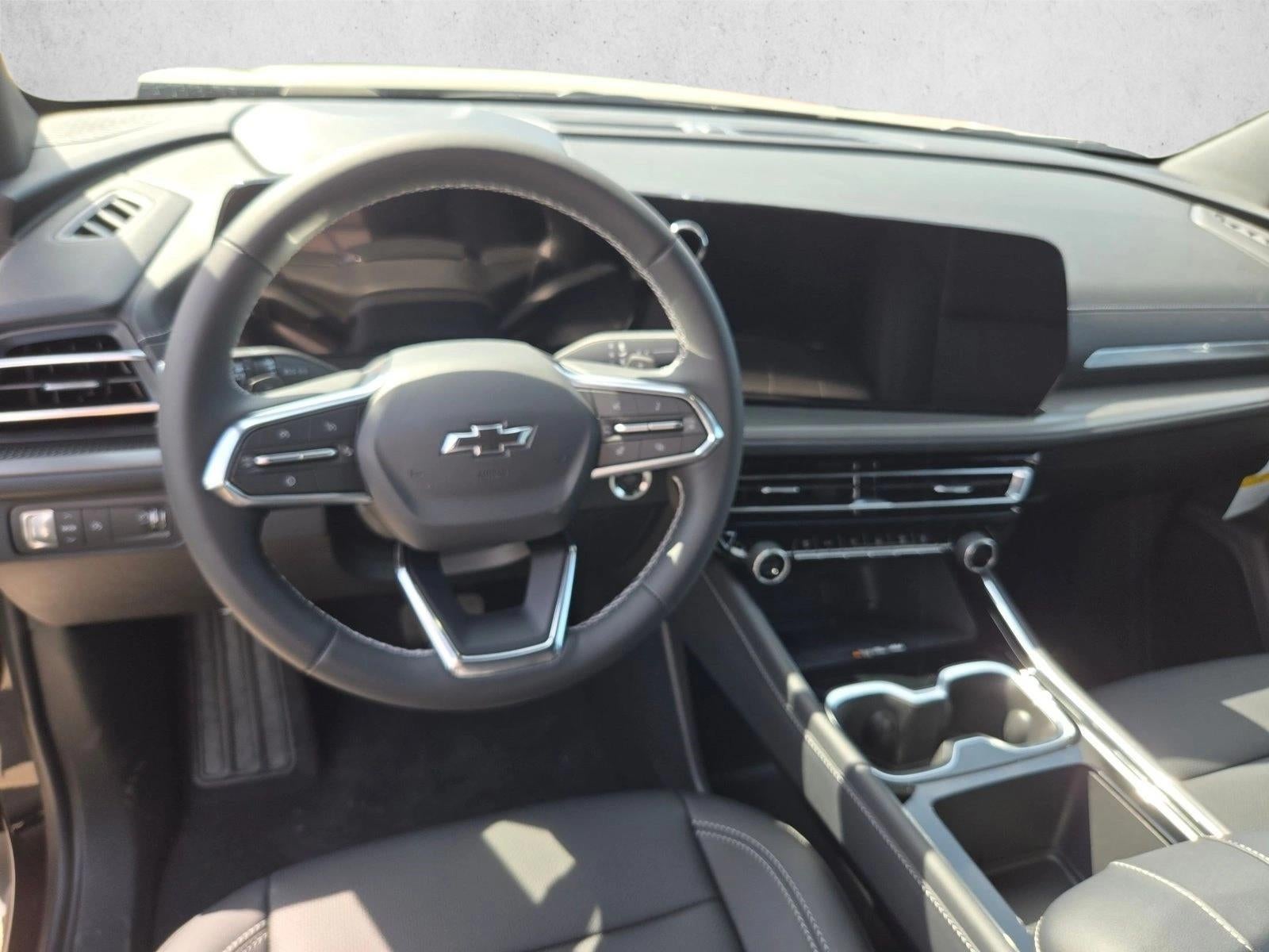 2026 Chevrolet Traverse LT - Photo 13