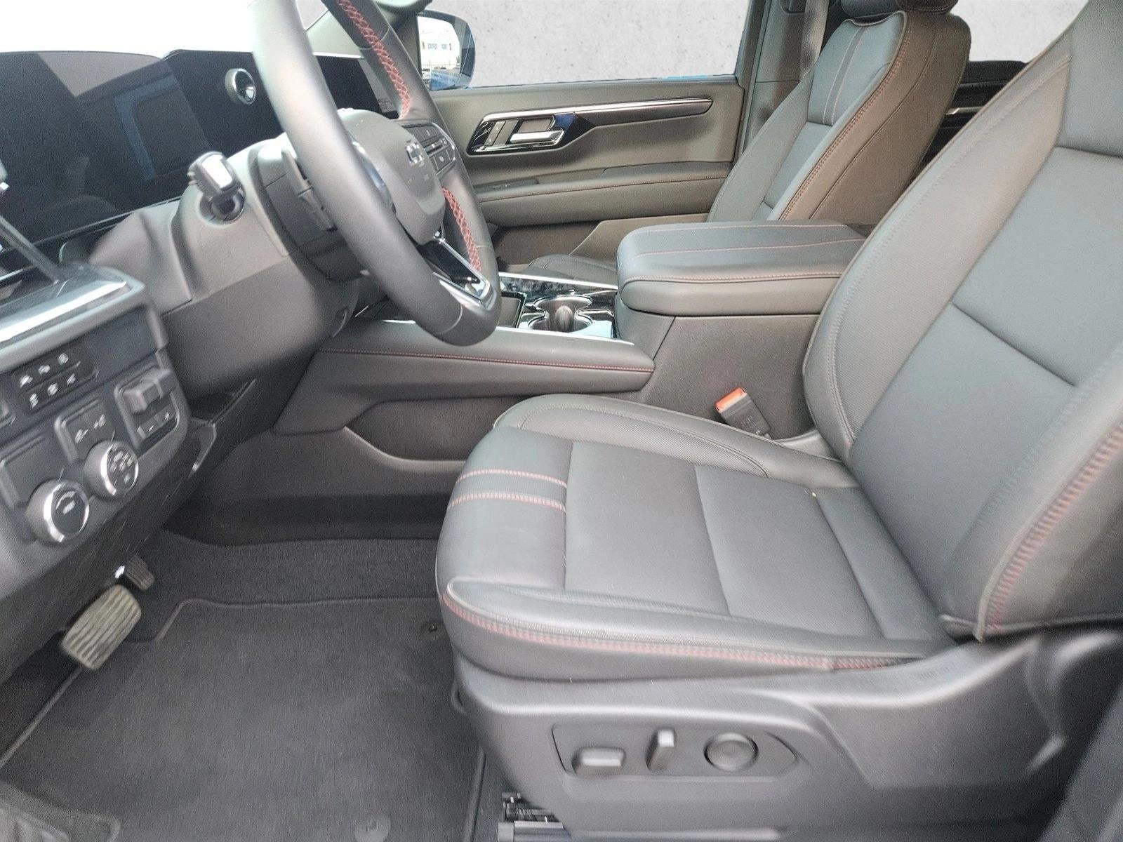 2025 Chevrolet Tahoe RST