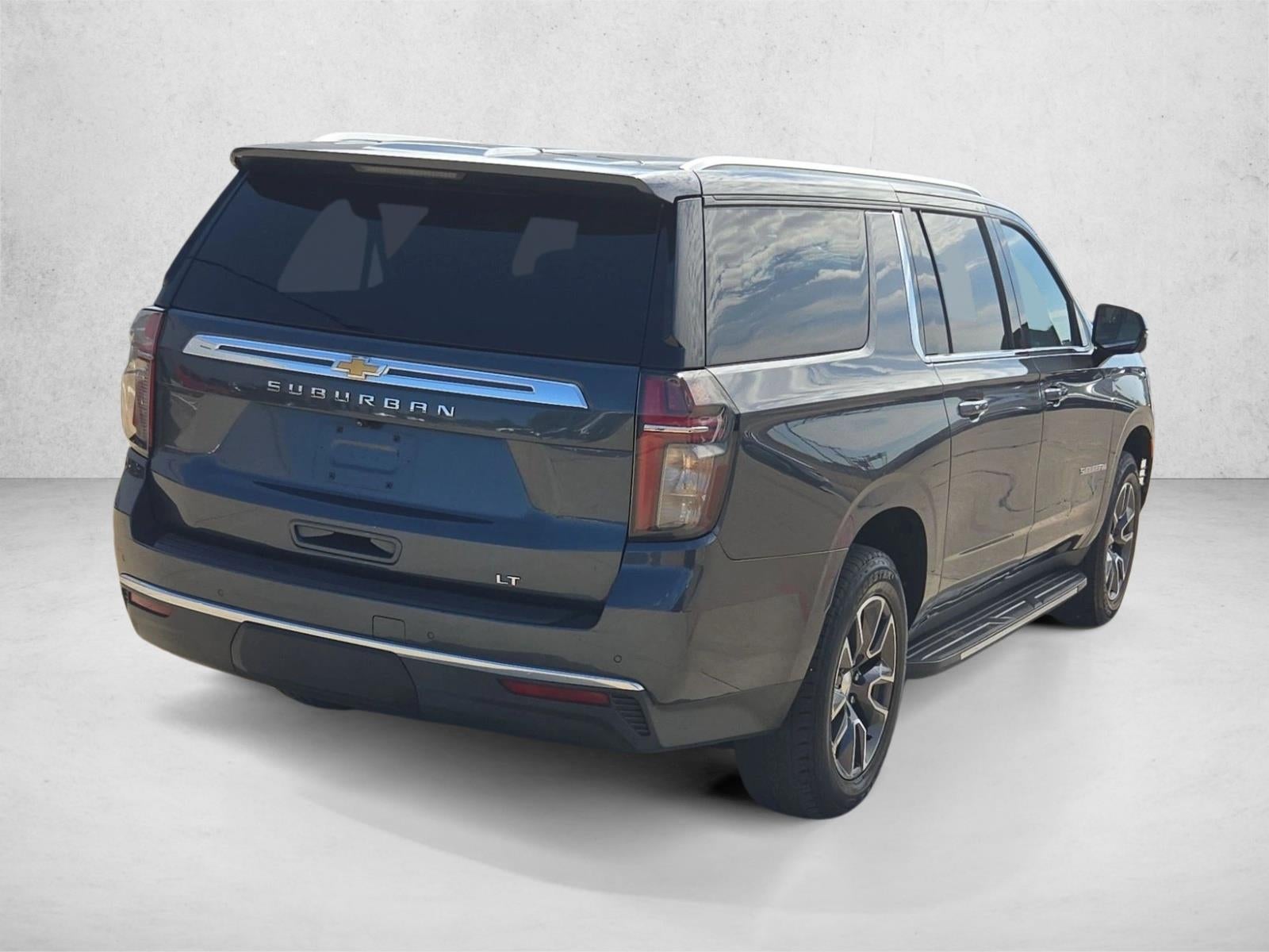 2021 Chevrolet Suburban LT