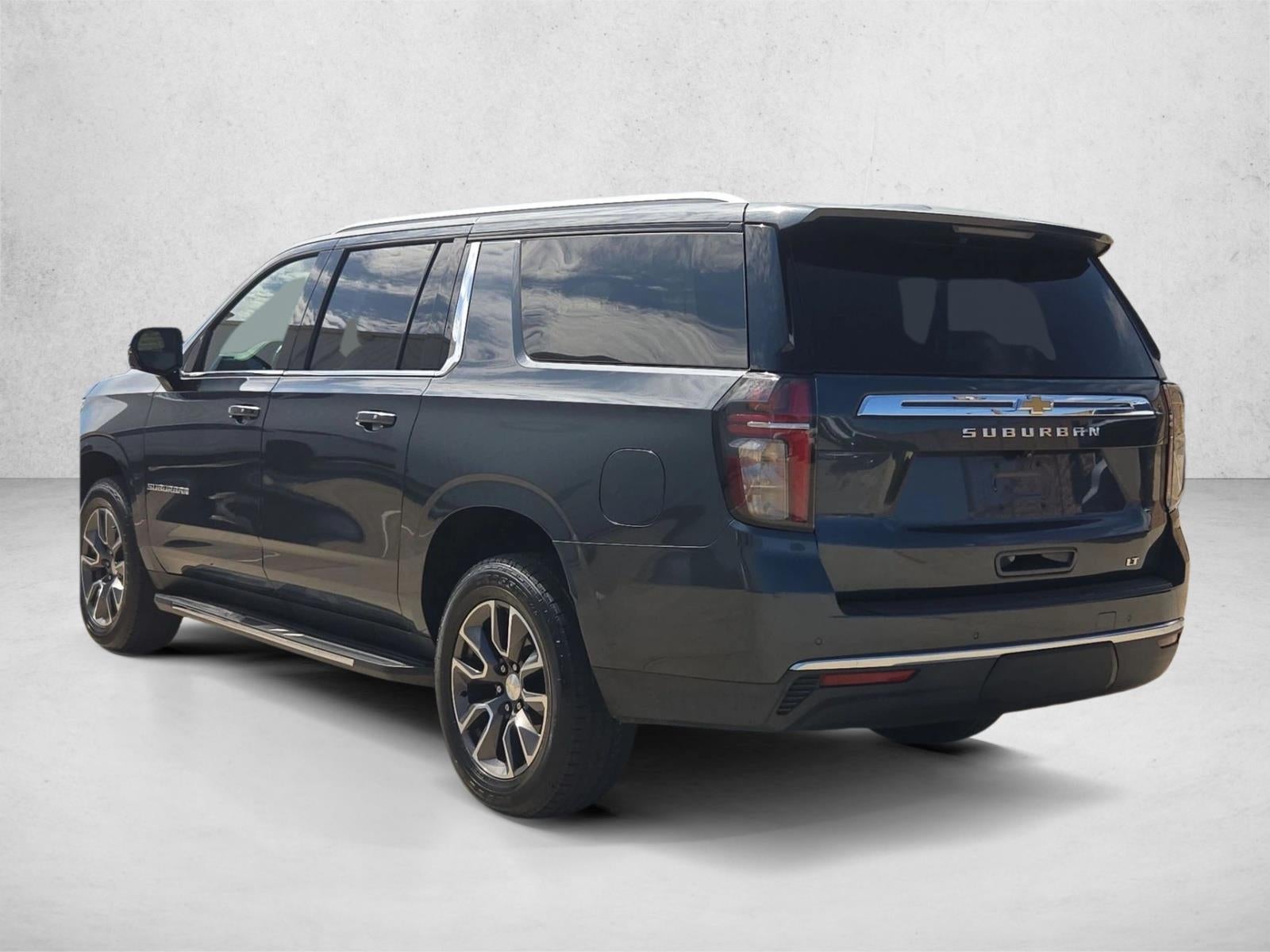 2021 Chevrolet Suburban LT