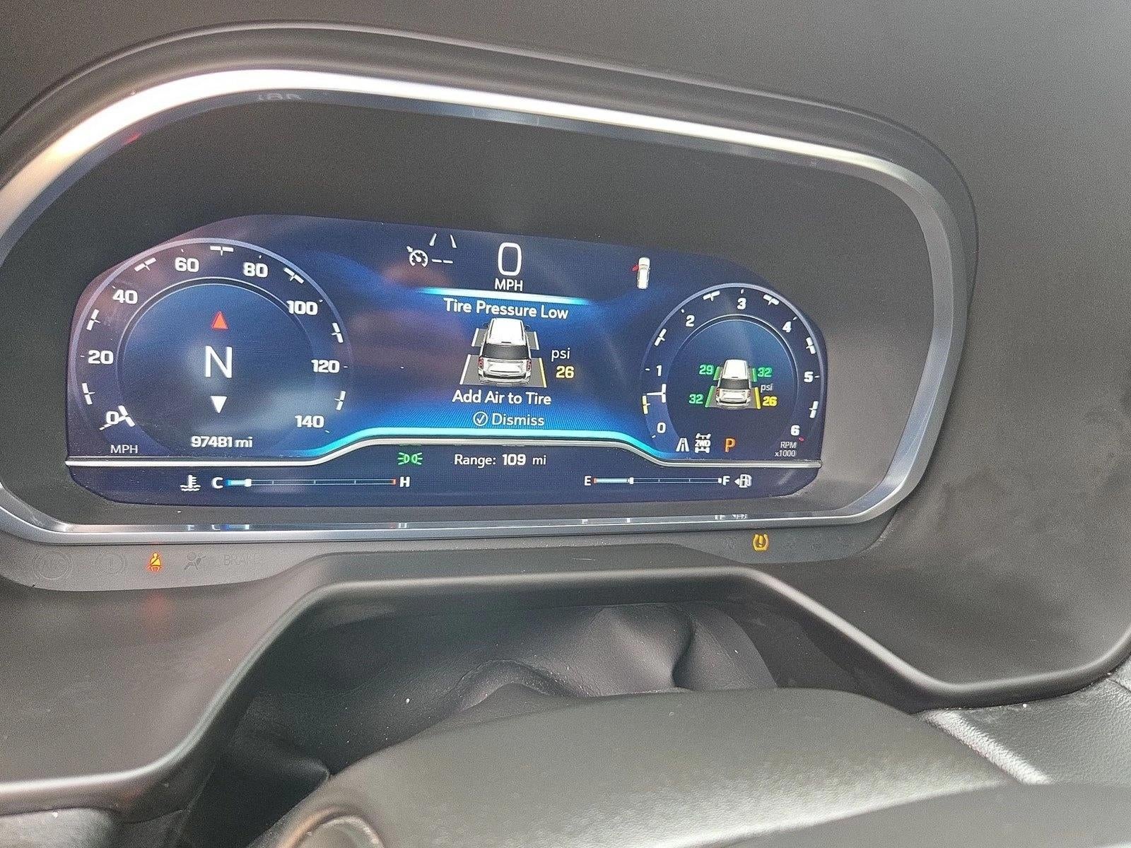 2022 Chevrolet Suburban LT