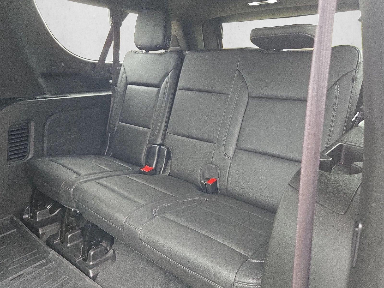 2022 Chevrolet Suburban LT