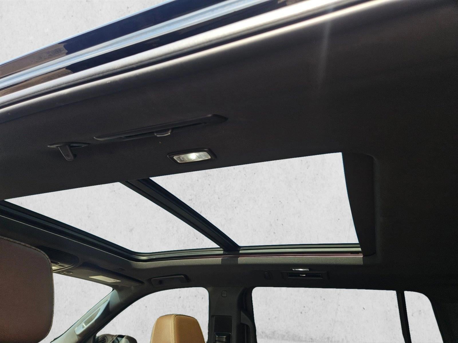 2022 Chevrolet Suburban High Country