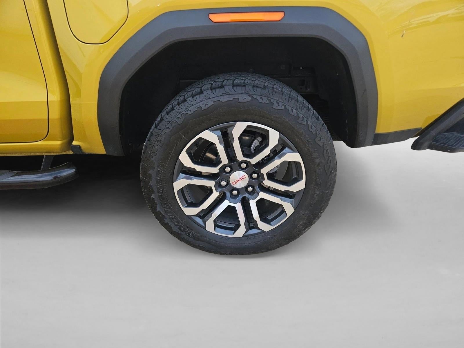 2024 GMC Canyon AT4