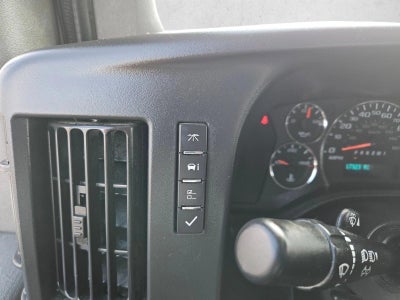 2025 GMC Savana Cargo Base