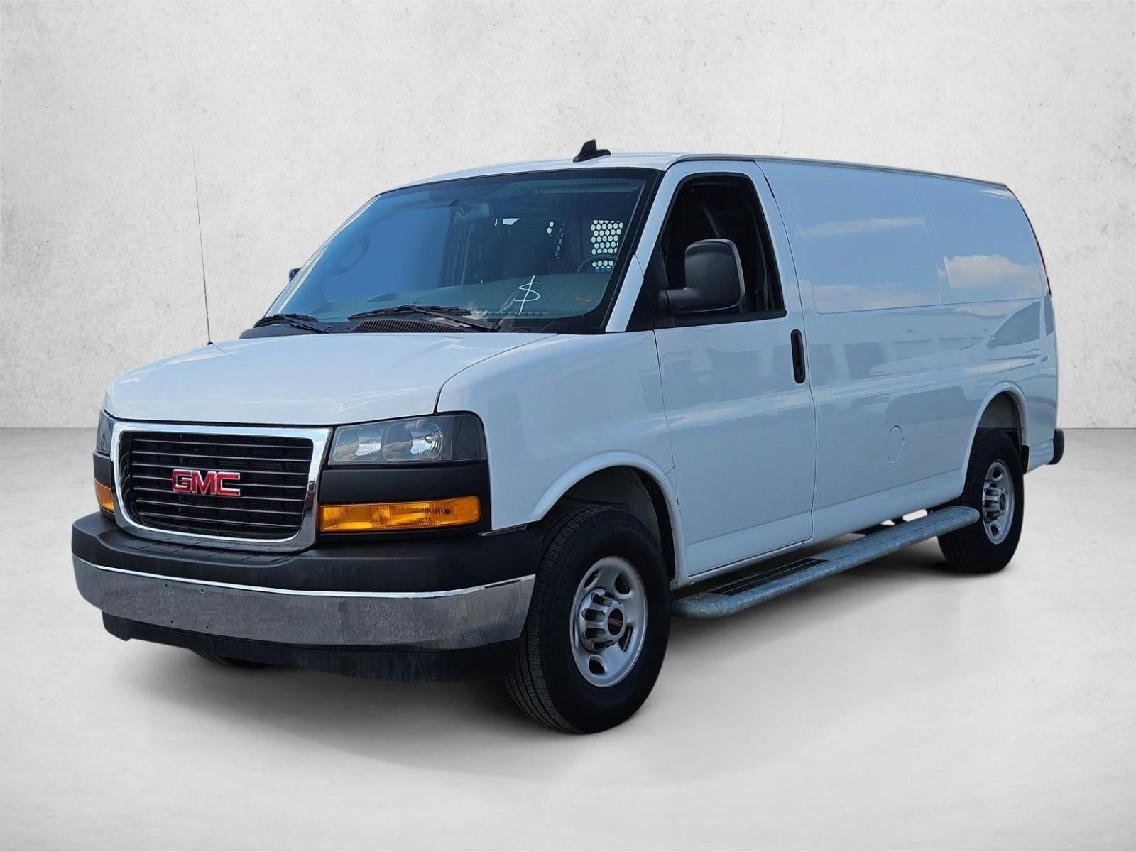 2025 GMC Savana Cargo Base