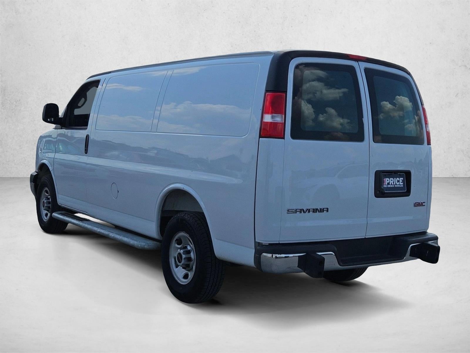 2025 GMC Savana Cargo Base