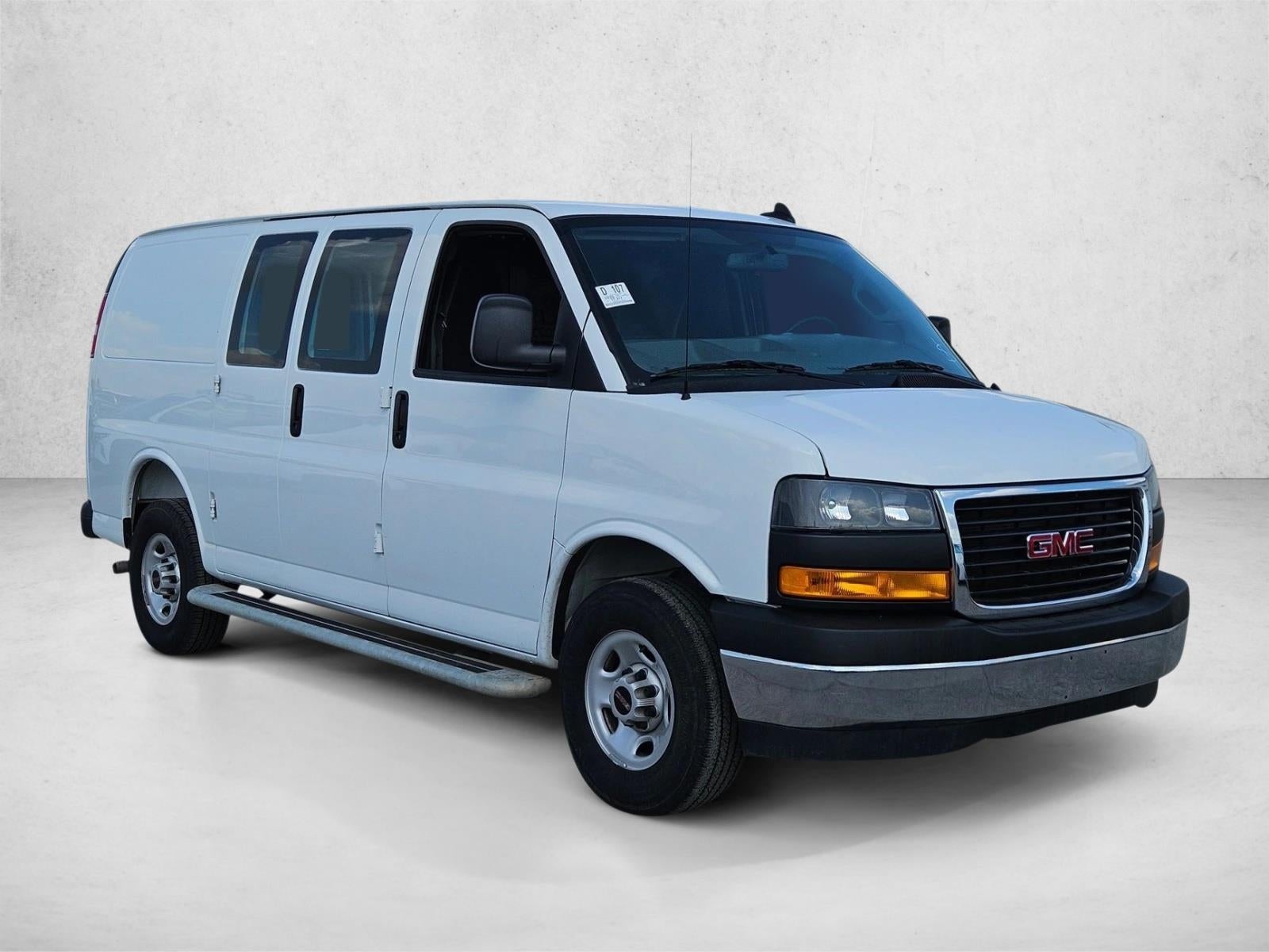 2025 GMC Savana Cargo Base