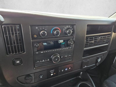 2023 GMC Savana Cargo 2500 Base