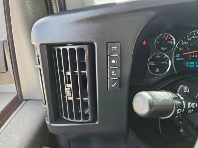 2023 GMC Savana Cargo 2500 Base