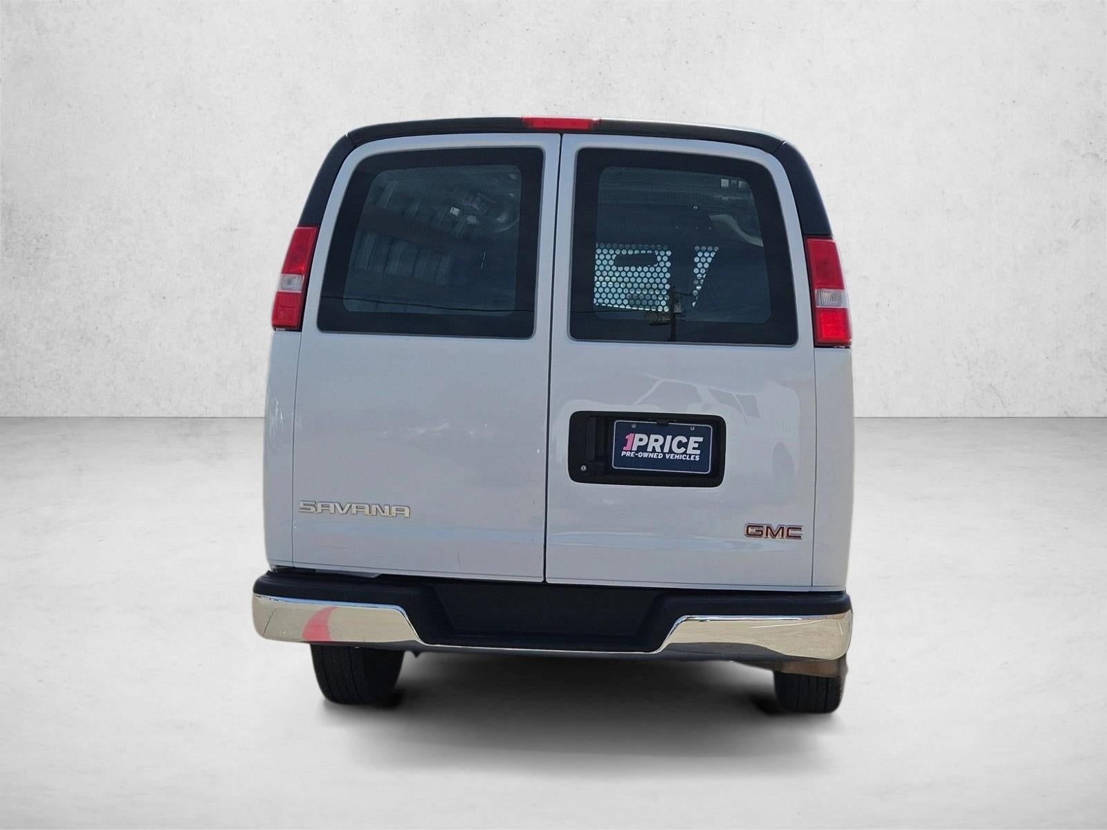 2023 GMC Savana Cargo 2500 Base
