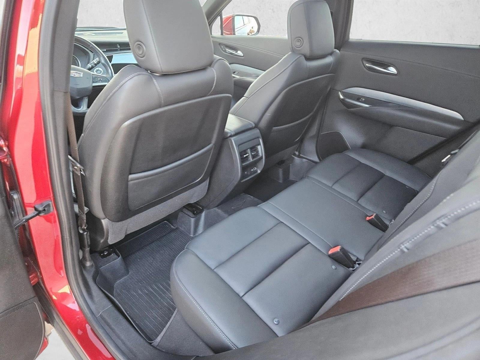 2023 Cadillac XT4 Premium Luxury