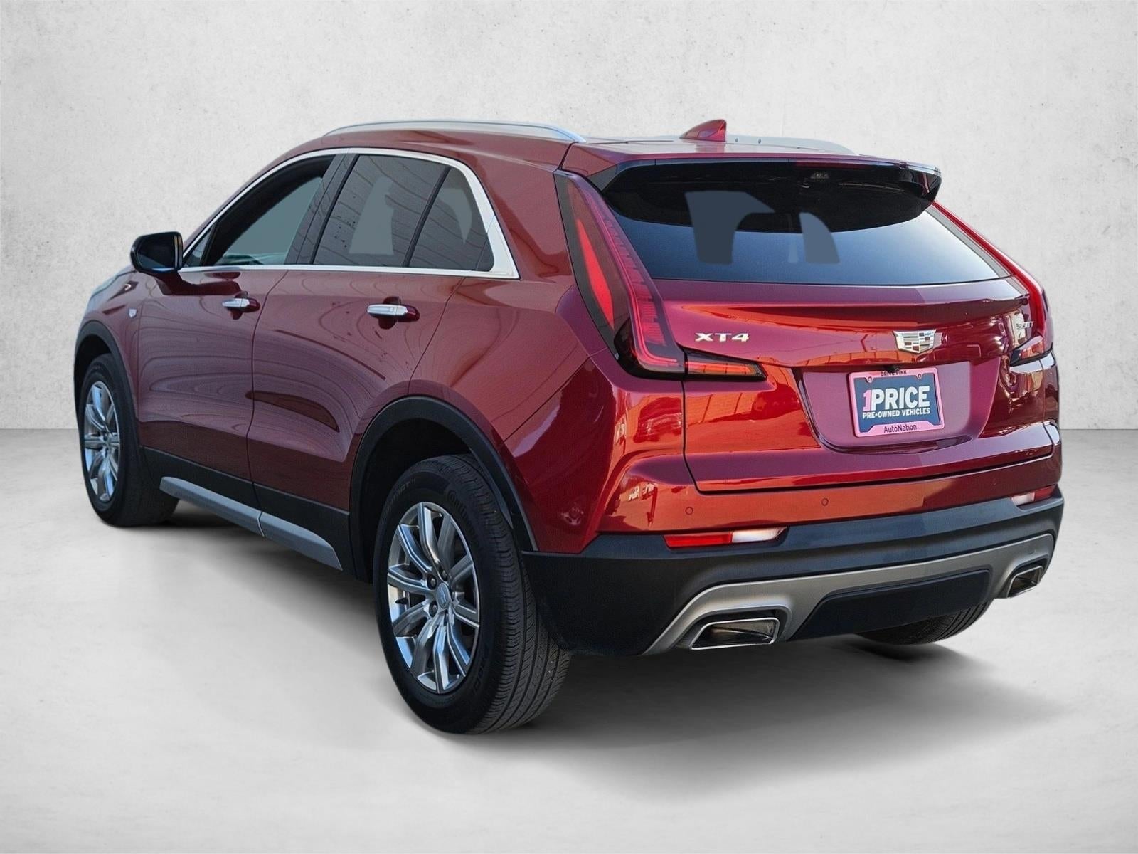 2023 Cadillac XT4 Premium Luxury
